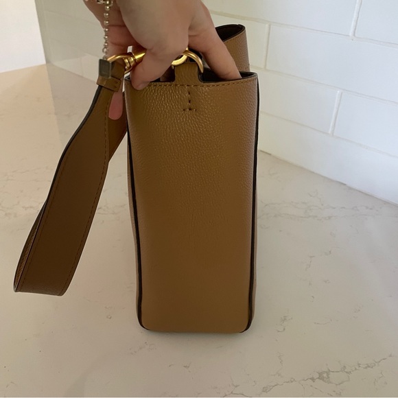 Tory Burch McGraw Bucket Bag in Tiramisu - Picture 8 of 16